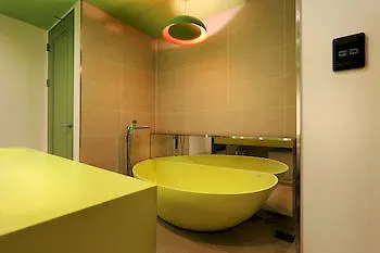 Circle Motel 3*