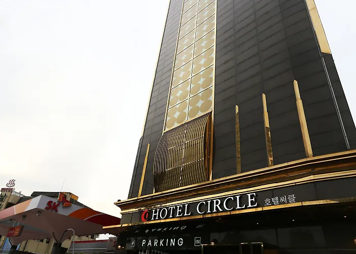 Circle Motel 3*