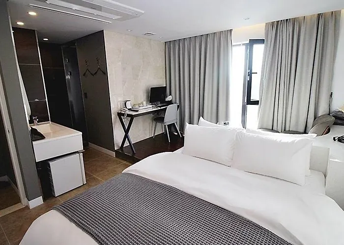 Circle 3* Seul