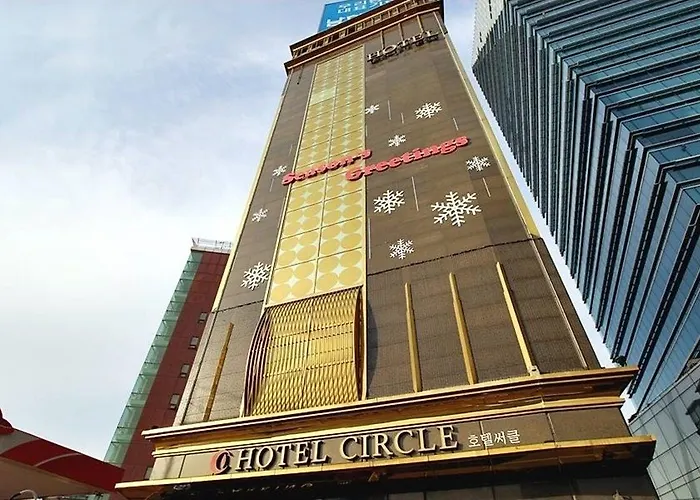 Circle Motel