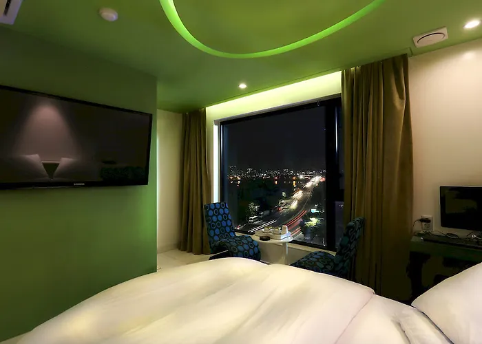 Circle Motel 3*