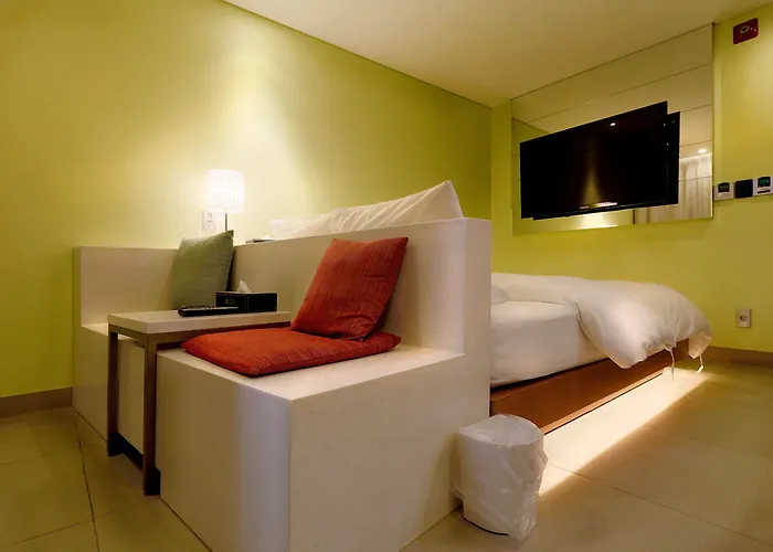 Circle Motel